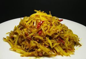 Shredded Potato with peanut